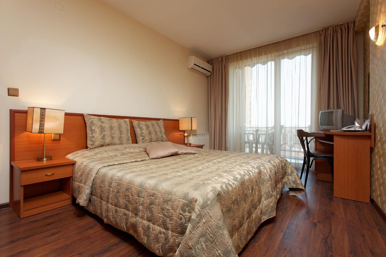 Hotel Kabakum Zlatni pjasătsi Eksteriør bilde
